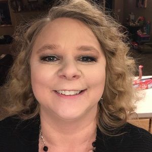 Meet your Posher, Kerri